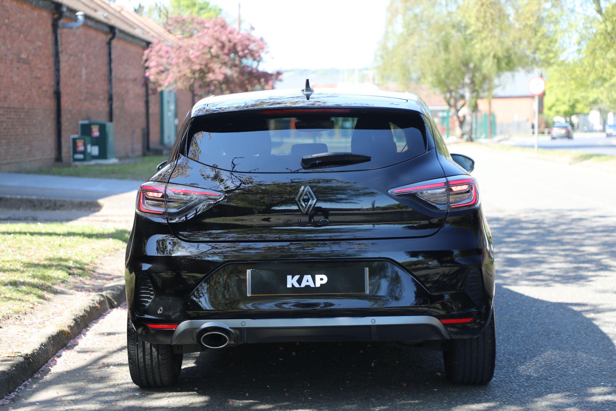 Large vehicle image